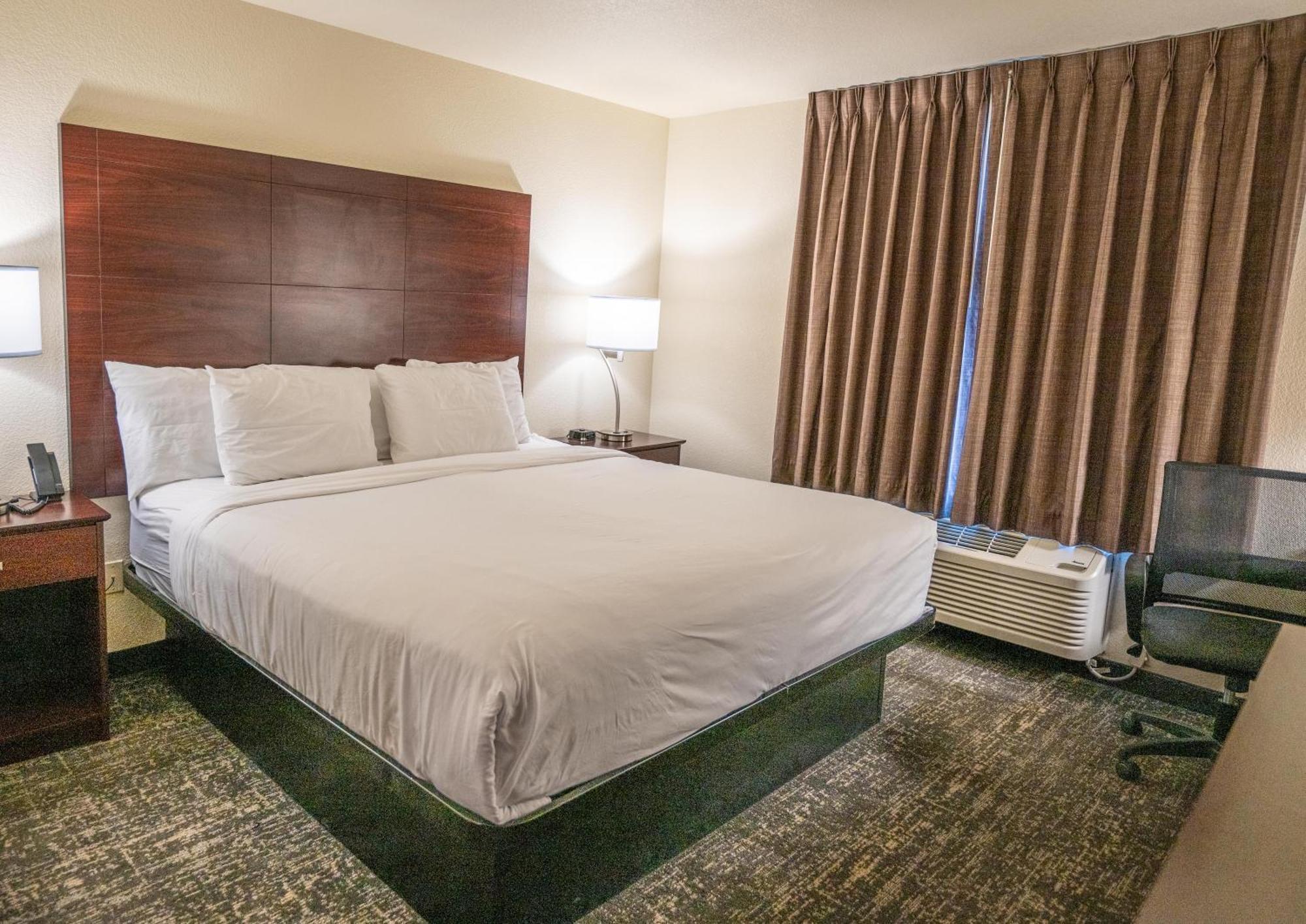Cobblestone Hotel & Suites - Lamar ภายนอก รูปภาพ