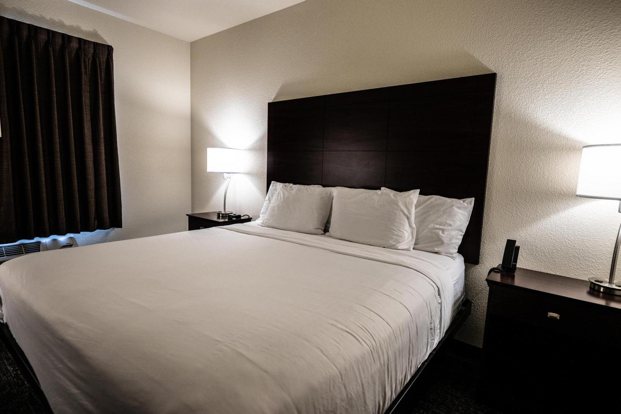 Cobblestone Hotel & Suites - Lamar ภายนอก รูปภาพ