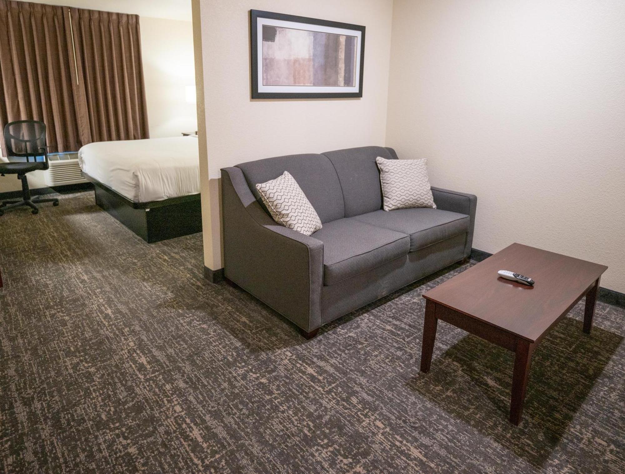 Cobblestone Hotel & Suites - Lamar ภายนอก รูปภาพ