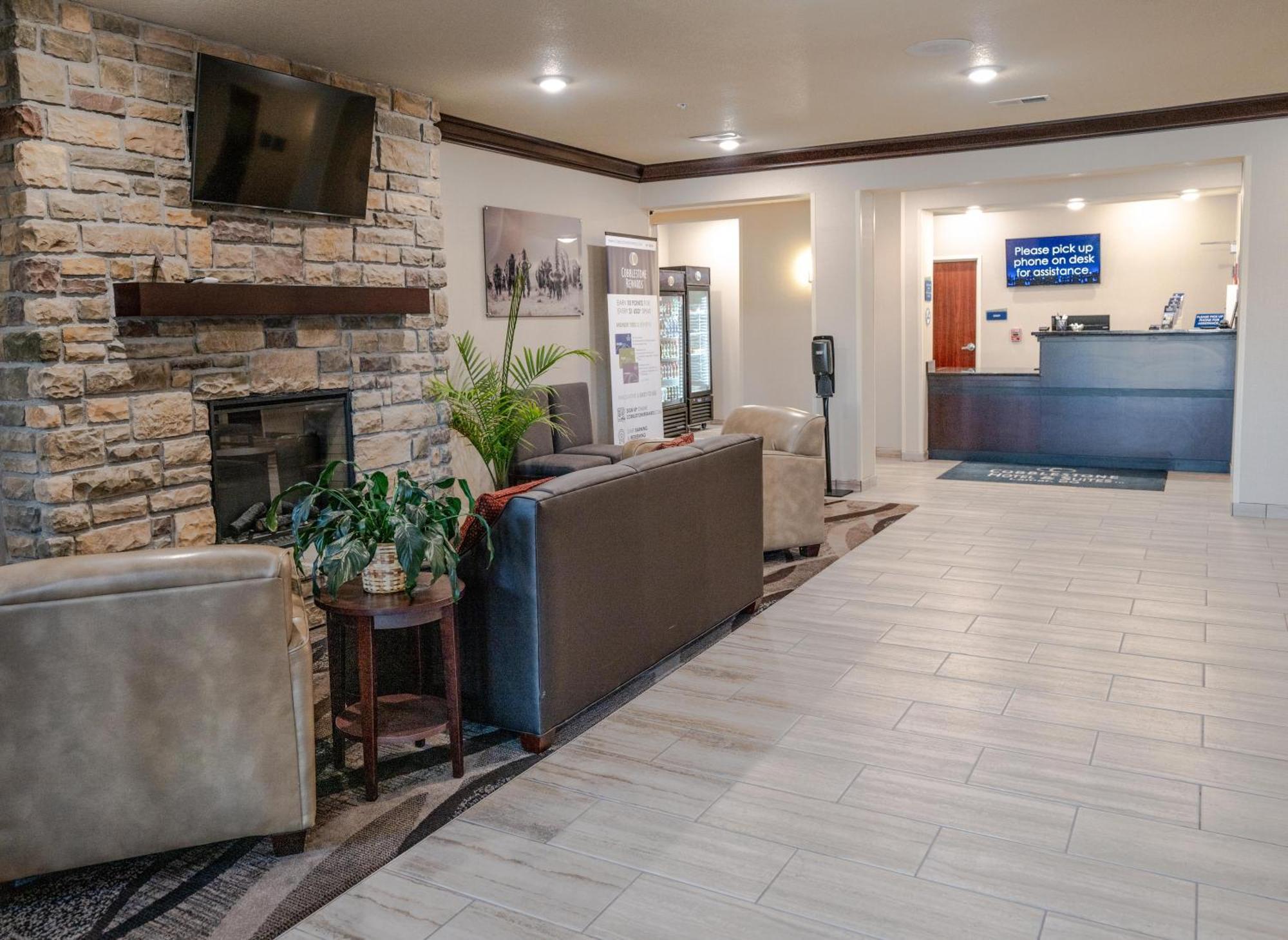 Cobblestone Hotel & Suites - Lamar ภายนอก รูปภาพ