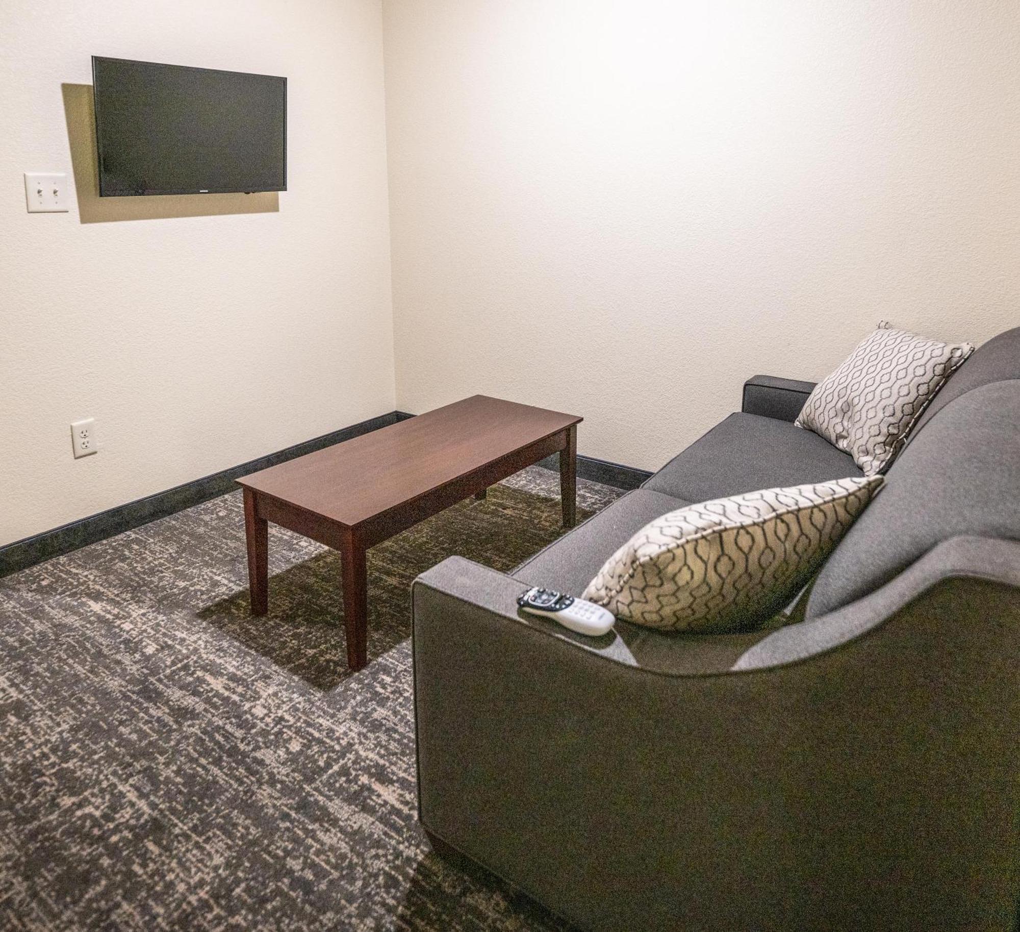 Cobblestone Hotel & Suites - Lamar ภายนอก รูปภาพ